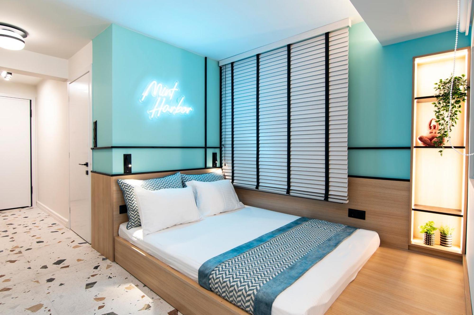 Mint Harbor *